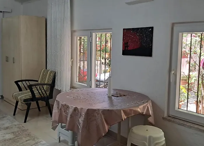 Guenisigi & דירה